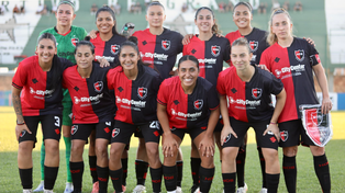 Las titulares de Newells que jugaron en la cancha de Sportivo Belgrano de San Francisco.