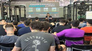 Estudiantes brindó una capacitación en su nuevo gimnasio