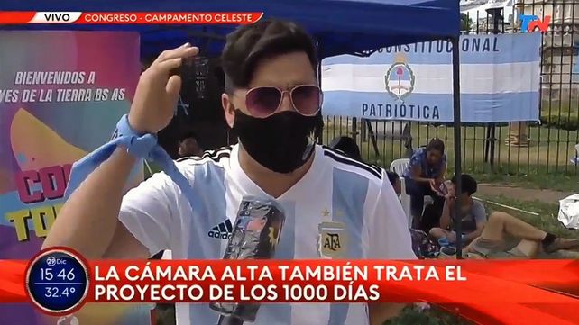 Los memes de la petisa junto a Esteban