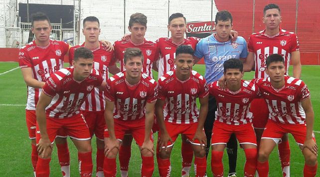 Con la aparición de su artillero, Unión rescató un empate en Reserva