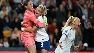 Inglaterra y Australia avanzan a los cuartos de final en el Mundial Femenino