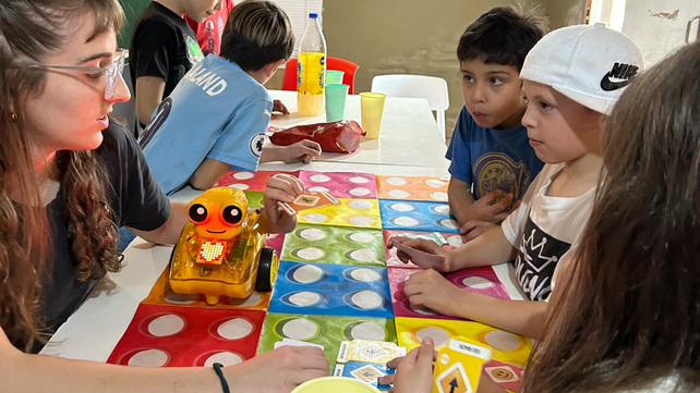 ONG Orillas cumple 15 años y lo festeja con un festival gratuito en Rosario