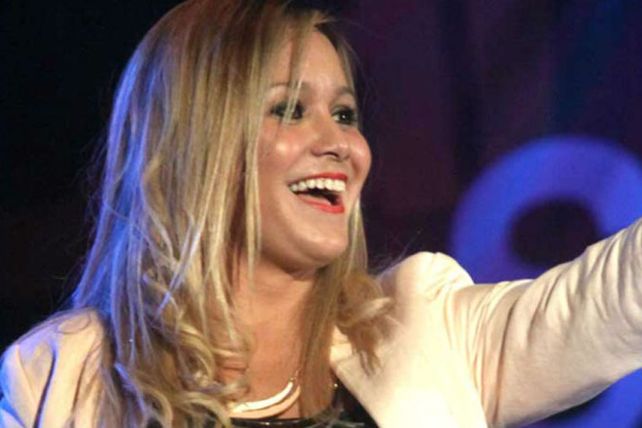 Suscribite a Diario UNO  y conseguí una entrada para el show de Karina en Paraná