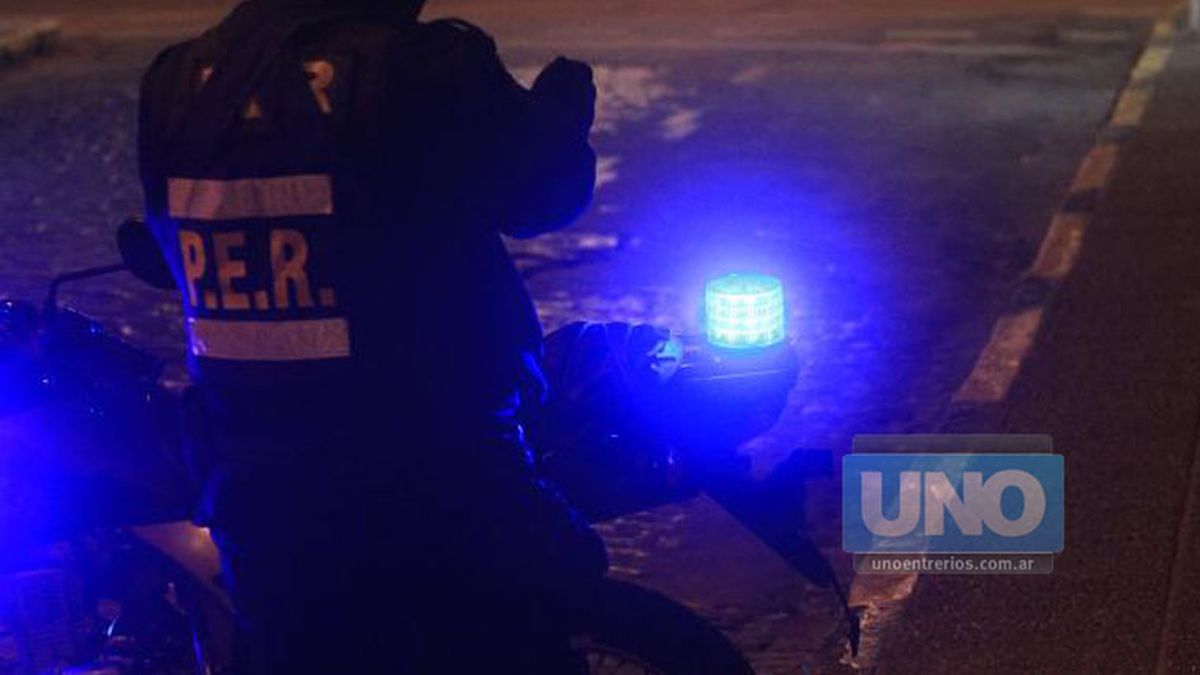 Caminaba por la calle con un arma de fuego