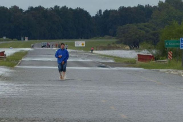 La Autopista Santa Fe-Rosario. La Autopista Santa Fe-Rosario.
