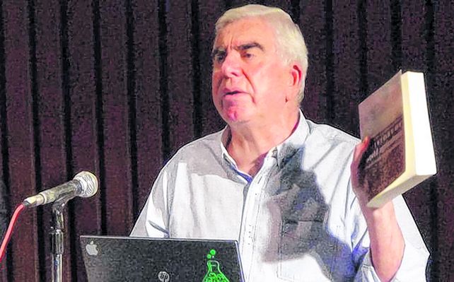 Enrique Martínez es integrante del Instituto para la Producción Popular.