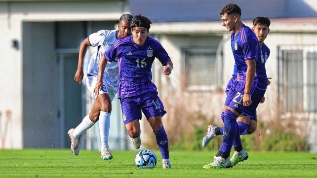 El seleccionado argentino Sub 20 goleó este jueves en un amistoso.