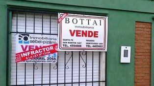 Un martillero hará acciones legales por los escraches
