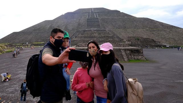 Veinte imágenes del lunes en un mundo en crisis por el coronavirus