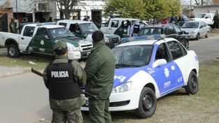 El fiscal Murray le pidió los legajos de tres policías de investigaciones al jefe de la Unidad Regional II