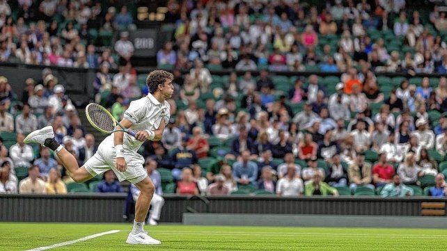 Debut y rápida eliminación para Cerúndolo en Wimbledon