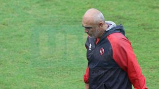Luego de la sexta derrota en serie, el DT de Patronato dijo que analizará su continuidad al frente del equipo.