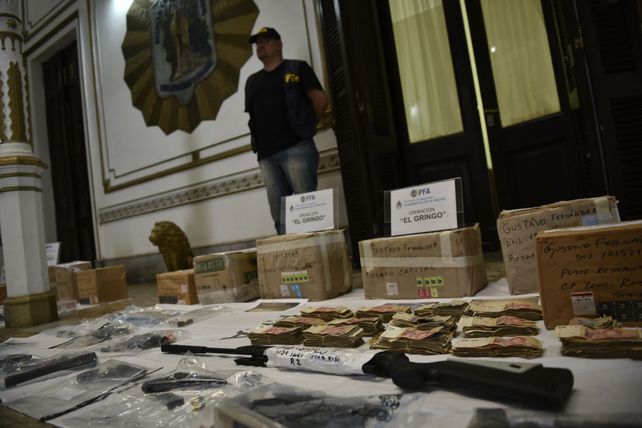 En la delegación local de la División Antidrogas de la Policía Federal se exhibió ayer todo lo secuestrado.