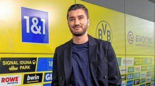 Nuri Sahin se convirtió en el nuevo entrenador de Borussia Dortmund.