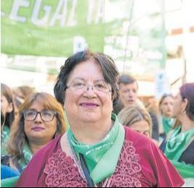 Espiritualidad y fe no se contradicen con el feminismo, sí con los fundamentalismos