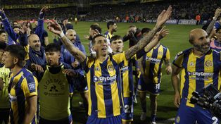 Ángel Di María festeja el quinto clásico consecutivo que Central le ganó a Newells.
