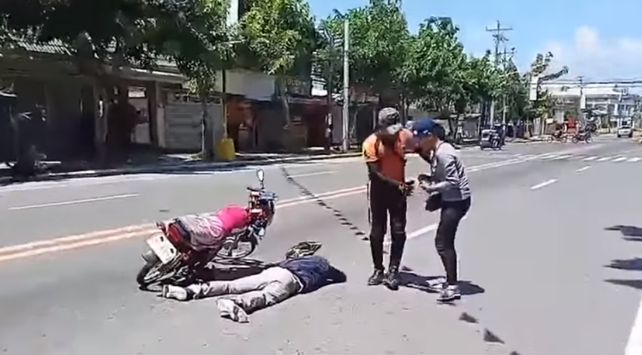 Le hizo creer a su novia que estaba muerto para sorprenderla con una propuesta