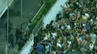 Aullidos, sangre y horror en un video registrado minutos despu&eacute;s de la masacre en Rio de Janeiro