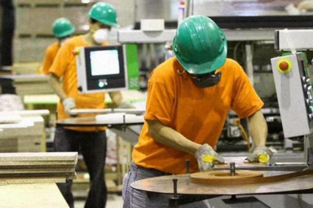 Los empresarios pymes piden que el sector sea incluido en la reforma constitucional.