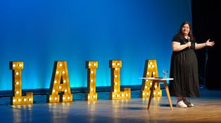 Laila Roth llega con su show de comedia al teatro Mateo Booz el próximo 12 y 13 de octubre.