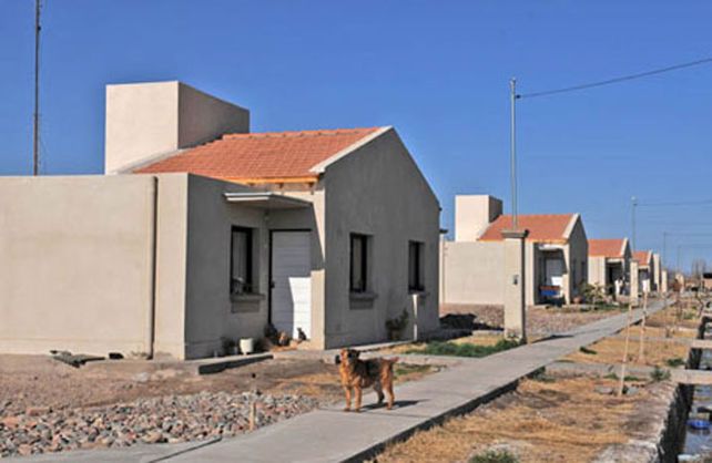 En la Argentina hay 3,8 millones de familias necesitadas de casa