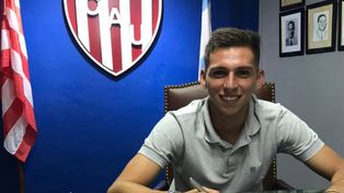 Unión hizo oficial el fichaje de Daniel Juárez