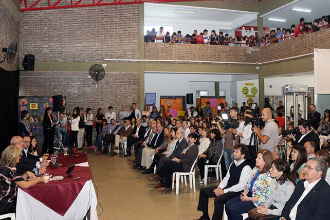 Presentaron el plan “Vuelvo a estudiar”