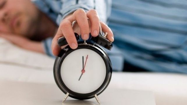 Por qué ya no podés dormir hasta el mediodía