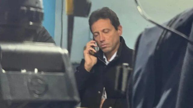 Moretti denunció un golpe de Estado y fue desalojado del predio de AFA Moretti denunció un golpe de Estado y fue desalojado del predio de AFA