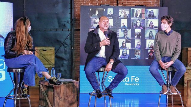 El gobernador Perotti