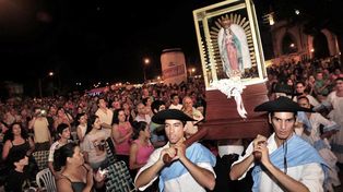 Festival de Guadalupe: la Plaza del Folclore se llenó de gente, música y solidaridad