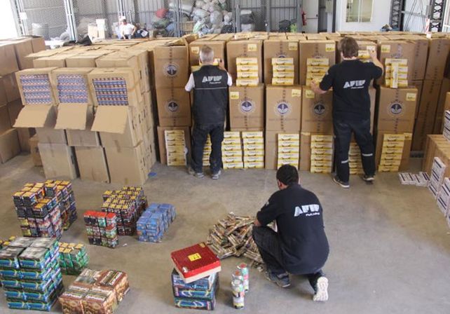 La Afip impidió millonario contrabando de cigarrillos y pirotecnia a Chile