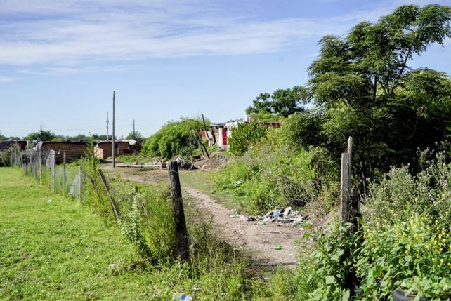El lugar donde ocurrió el triple crimen de barrio Las Flores, el martes 23 de diciembre de 2025.