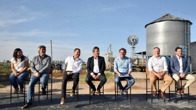 Ayudarán con casi 638 millones de pesos a productores de leche entrerrianos a través del programa Impulso Tambero