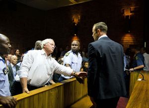 Pistorius fue acusado de asesinar a su novia a balazos