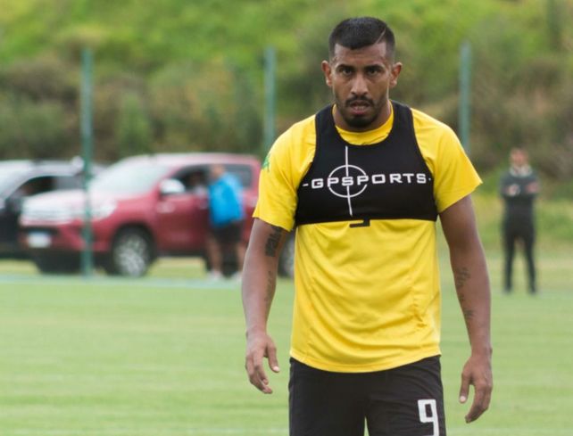 En la mira. Chávez tuvo un buen torneo en Aldosivi. Al jugador lo seduce la posibilidad.