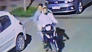 Motochorros. Cayó en un allanamiento una peligrosa pareja de delincuentes.&nbsp;