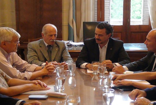 Cara a cara. El encuentro con los gremios del sector público será presidido por los ministros Galassi y Sciara.