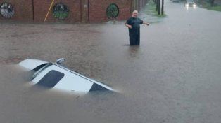 Tormentas en Buenos Aires: hay más de mil evacuados y 10 municipios están bajo alerta roja