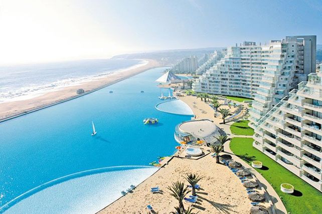 Quiero una: esta es la pileta más grande del mundo