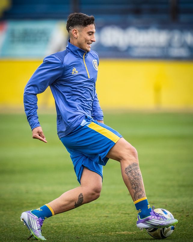 Alejo Veliz tiene apenas dos entrenamientos en Central y ya se reencontrará con los hinchas.