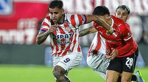 Surgieron diferencias entre Unión y Gimnasia (LP) por la cesión de Agustín Colazo