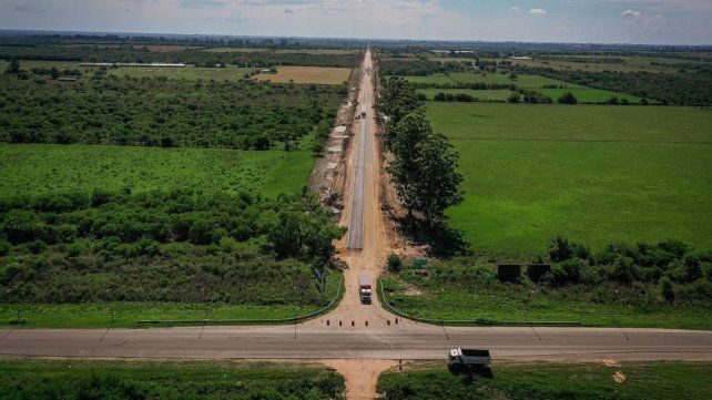 El Gobierno de Entre Ríos avanza con la rehabilitación al ingreso del Palacio San José. 