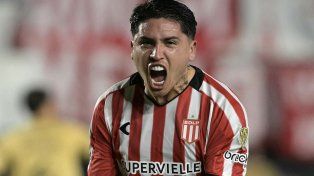 San Lorenzo y Estudiantes acordaron el préstamo de Facundo Farías