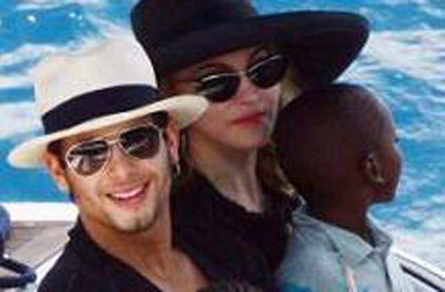 Madonna quiere tener un hijo con Jes&uacute;s, su novio brasile&ntilde;o de 22 a&ntilde;os