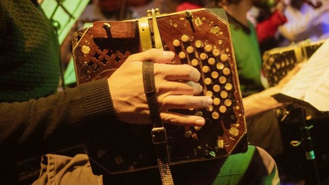 Rosario también fue&nbsp; una ciudad repleta de músicos de tango. La Orquesta de Guastavino rescata del olvido aquellas piezas locales.&nbsp;