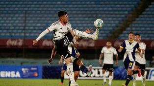 Colo Colo fue más eficaz que Central y se llevó el triunfo por penales