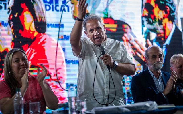 Líder. Palazzo estuvo en Rosario y realizó un acto con los bancarios.
