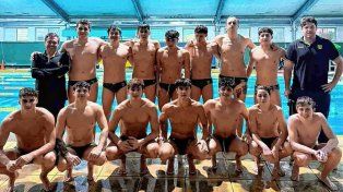 Regatas de Santa Fe le propinó una derrota al puntero de la Liga de Honor