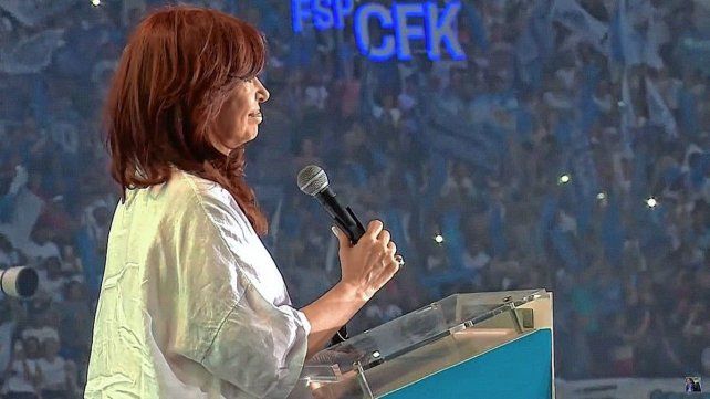 Cristina Kirchner recibió saludos de funcionarios del Frente de Todos por su cumpleaños número 70. 